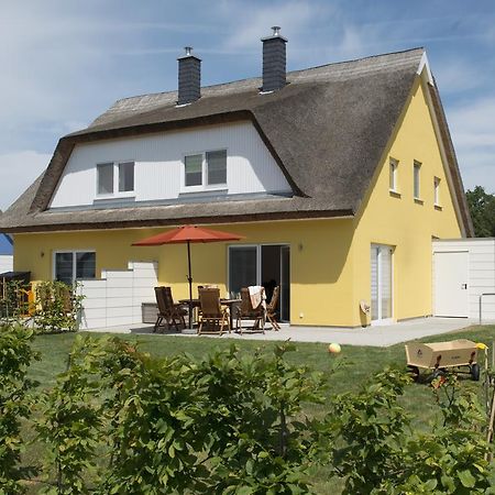 Ferienhaus Kuestensegler Бреґе Екстер'єр фото